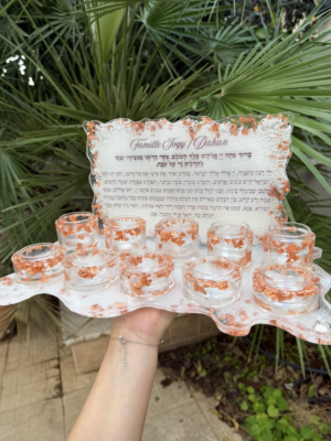 Plateau perle et rose gold – 10 bougeoirs avec Adlakat Nerot et nom de famille