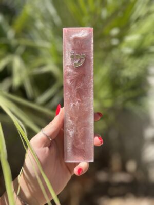 Mezouza en résine époxy – Rose poudré